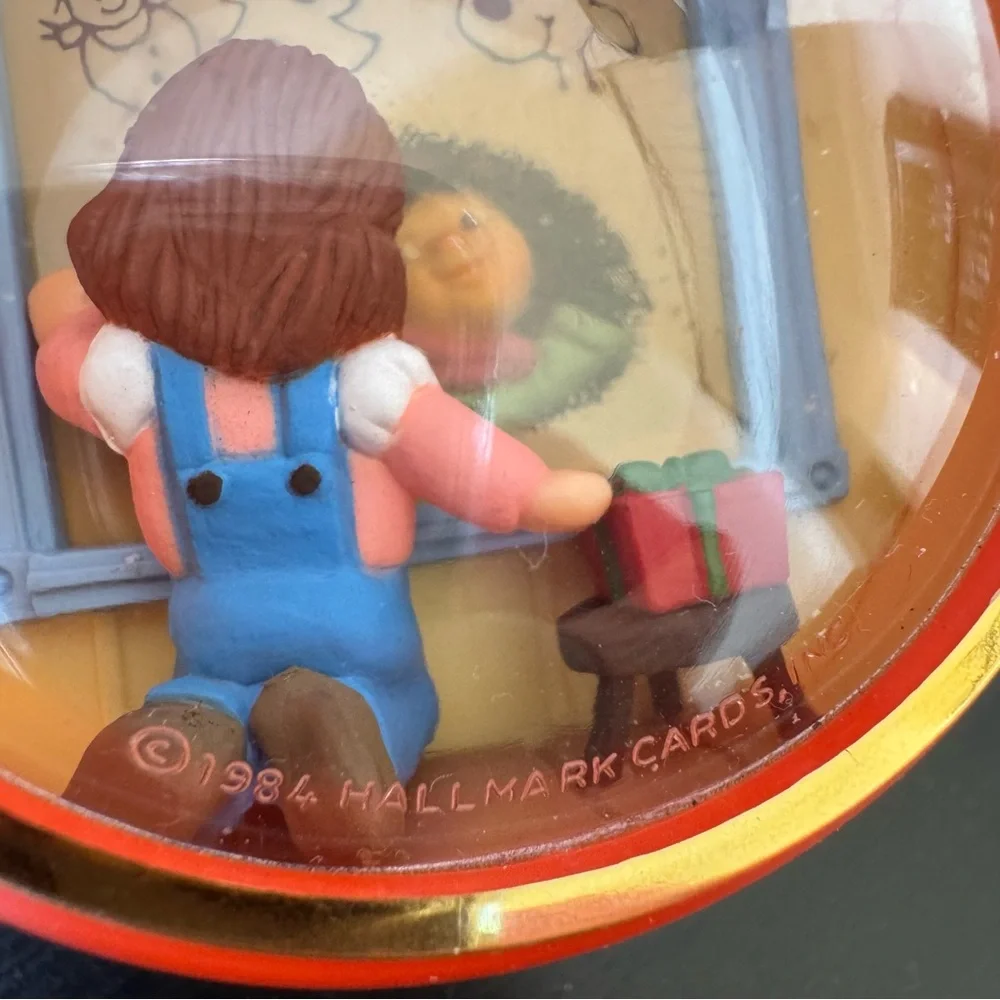 1984 Hallmark Keepsake Christmas Ornament Holiday Friendship Peek Thru Ball